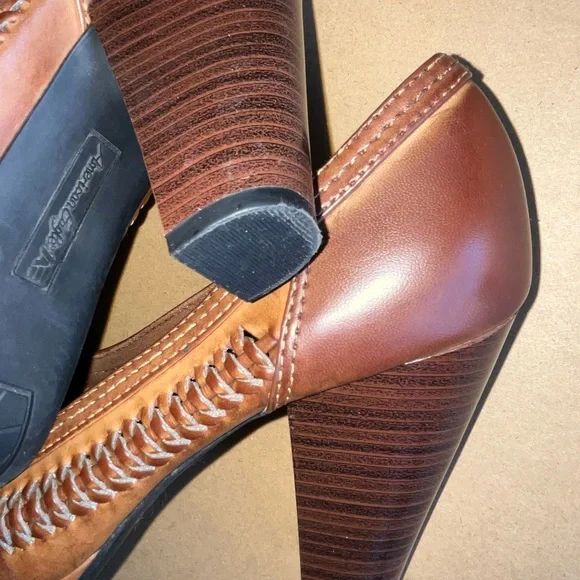 Final Price!!!! Women's Brown Peep Toe Heels by American Eagle - Picture 9 of 9